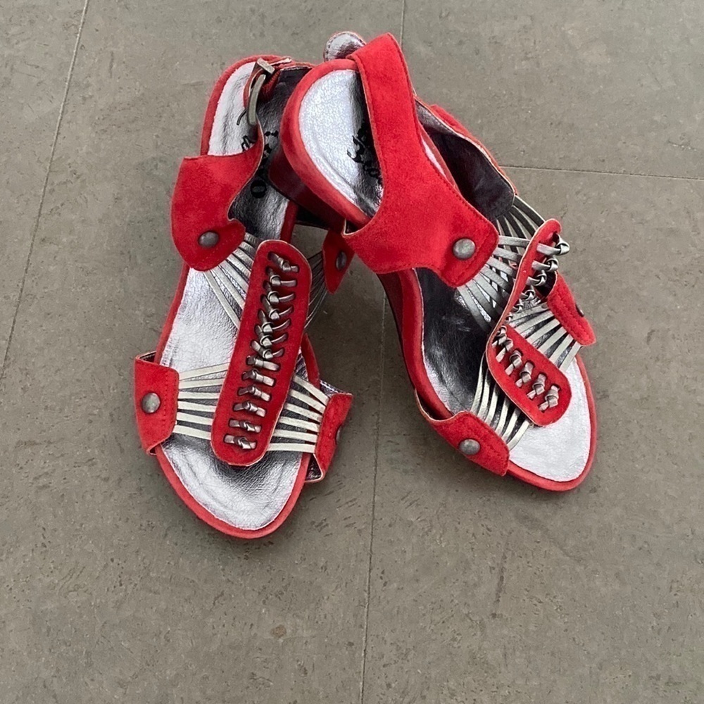 WEDGE sandal shoes size 37 EU / 6.5 US